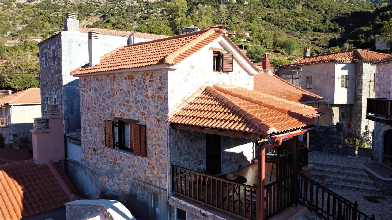 Ypsus House Stemnitsa Villa ภายนอก รูปภาพ